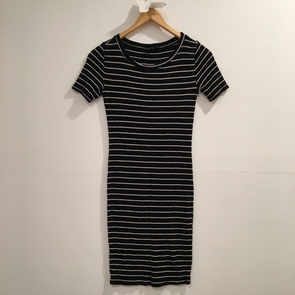 ☆Forever 21 Dress☆
